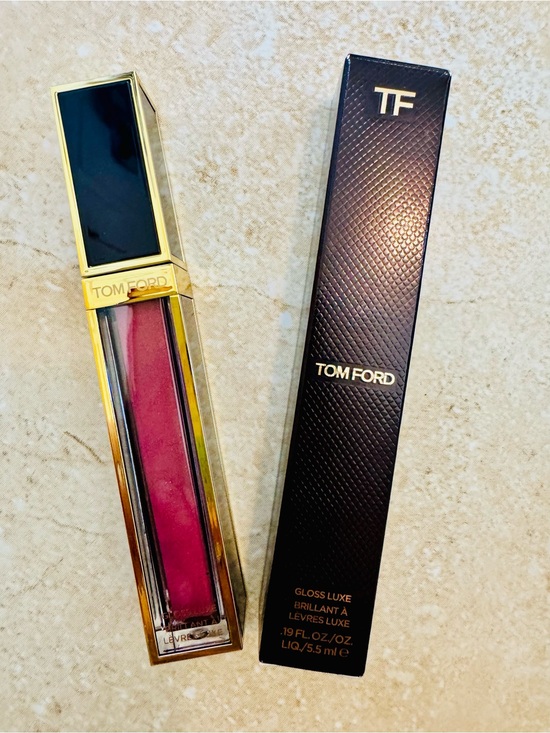 Tom Ford Other - TOM FORD LIP GLOSS LUXE Lip Gloss with Hydrating Jojoba Oil & High-Shine